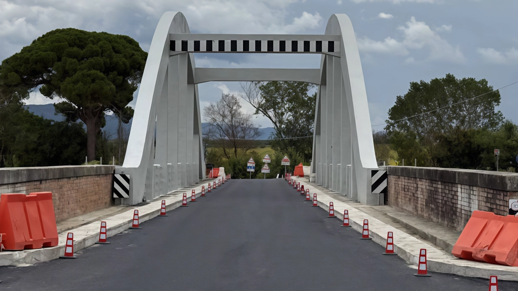 Il nuovo ponte di Cesa, al centro delle polemiche dopo i recenti incidenti Il nuovo ponte di Cesa, al centro delle polemiche dopo i recenti incidenti