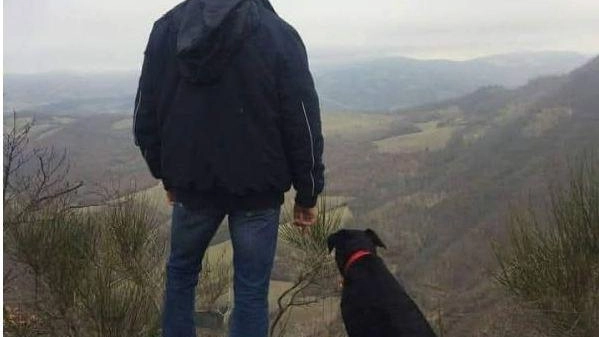 Il rapporto tra animali e uomo è nato nell’antichità e si è evoluto nel tempo Il rapporto tra animali e uomo è nato nell’antichità e si è evoluto nel tempo