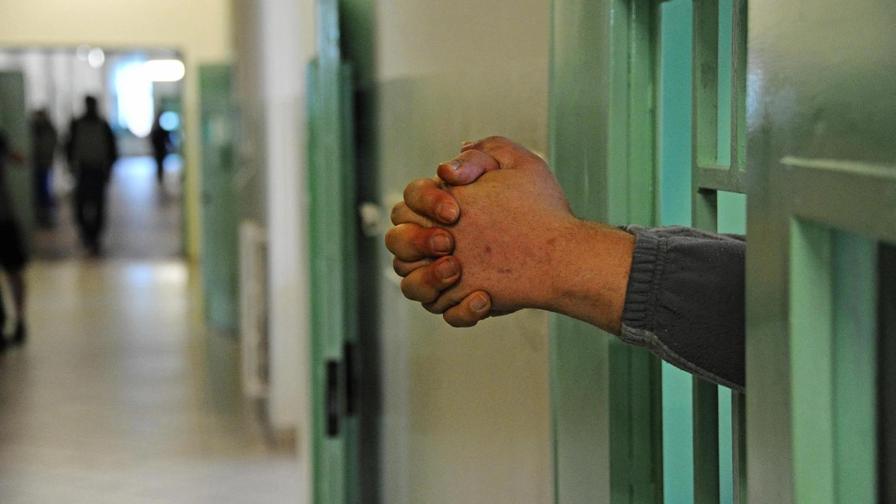 La poliziotta penitenziaria ha vissuto grande stress sul posto di lavoro La poliziotta penitenziaria ha vissuto grande stress sul posto di lavoro