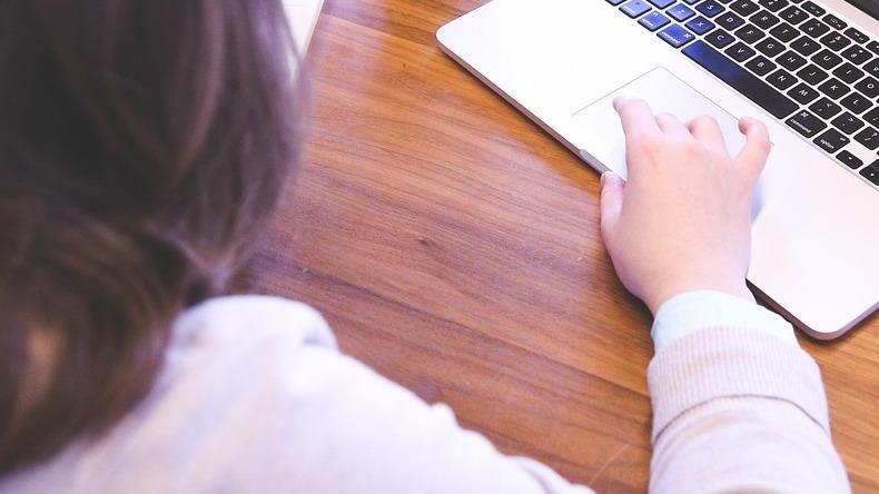  quei divieti negano il diritto allo studio parla la madre di un bimbo con dsa 