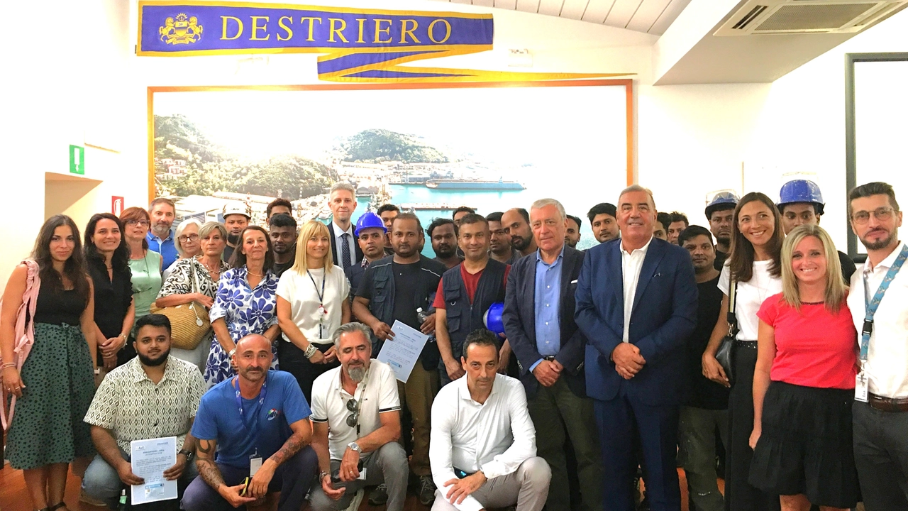 L'inaugurazione dello sportello Asl 5-Fincantieri L'inaugurazione dello sportello Asl 5-Fincantieri