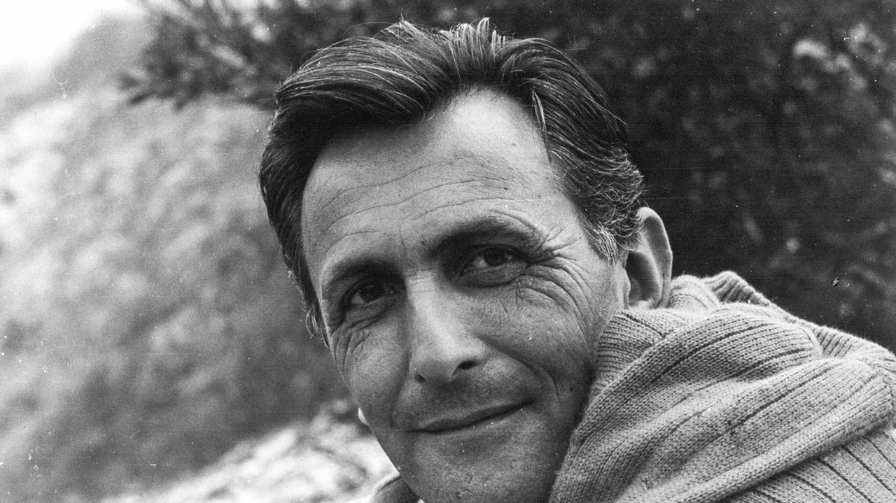 Il Circolo Fotocine Garfagnana ricorda Gianfranco Capitani a 40 anni dalla scomparsa con foto, video e testimonianze. Un omaggio al fotografo simbolo di Castelnuovo. Il Circolo Fotocine Garfagnana ricorda Gianfranco Capitani a 40 anni dalla scomparsa con foto, video e testimonianze. Un omaggio al fotografo simbolo di Castelnuovo.