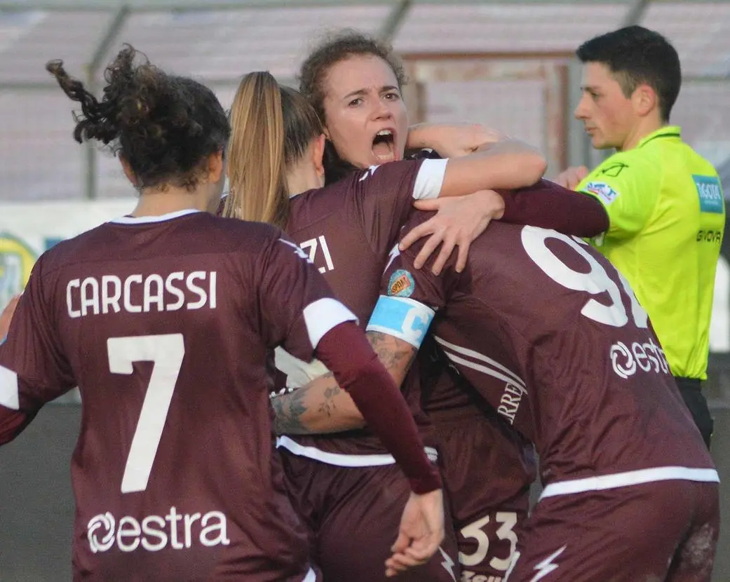 Arezzo Calcio Femminile celebra la stagione di Serie B a Coverciano