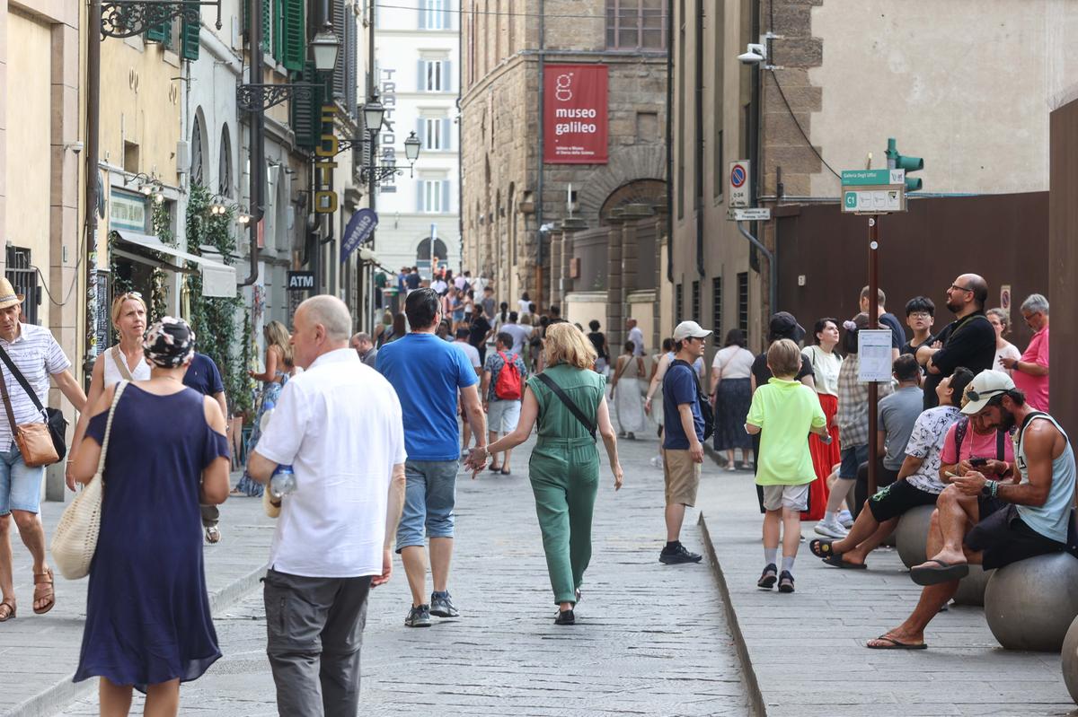 un pomeriggio due passi mille foto 8216firenze il turismo corre veloce e si perde l8217autenticit2248217