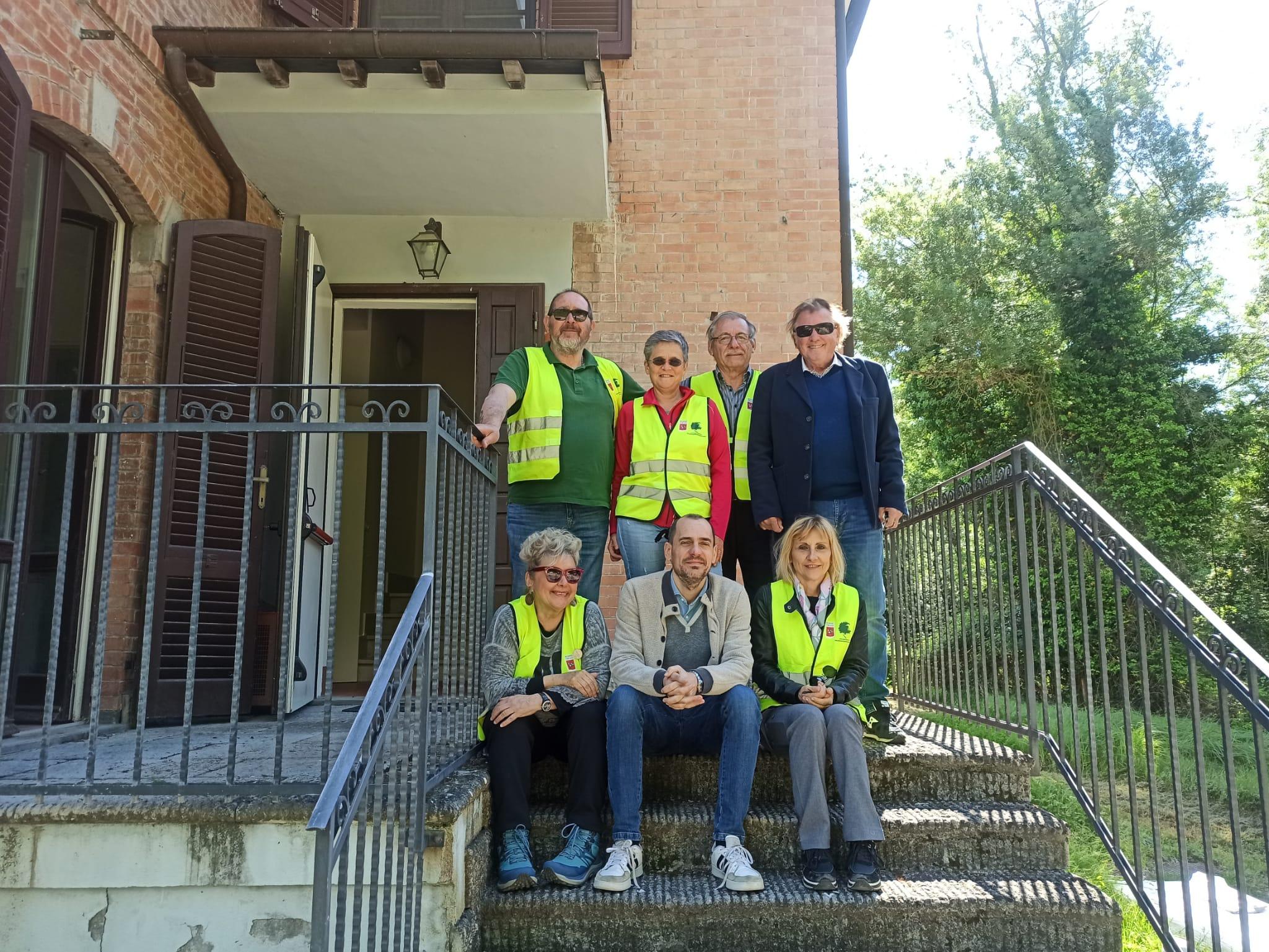 https://www.lanazione.it/image-service/view/acePublic/alias/contentid/YTM1MmVlMDQtOGM1ZC00/0/l-inaugurazione-della-sede.jpeg