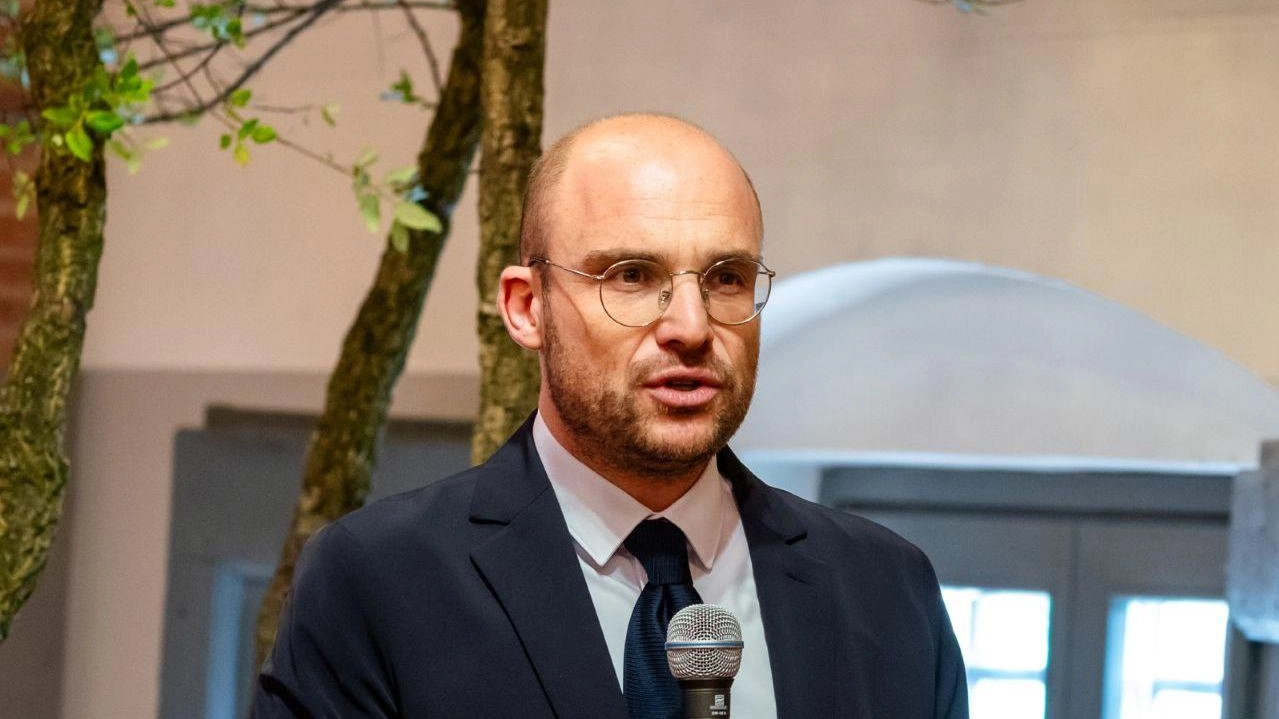 Simone Rusci, presidente del Parco della Maremma, interviene sul sistema di tagli lungo le aree fluviali, chiedendo cautela Simone Rusci, presidente del Parco della Maremma, interviene sul sistema di tagli lungo le aree fluviali, chiedendo cautela