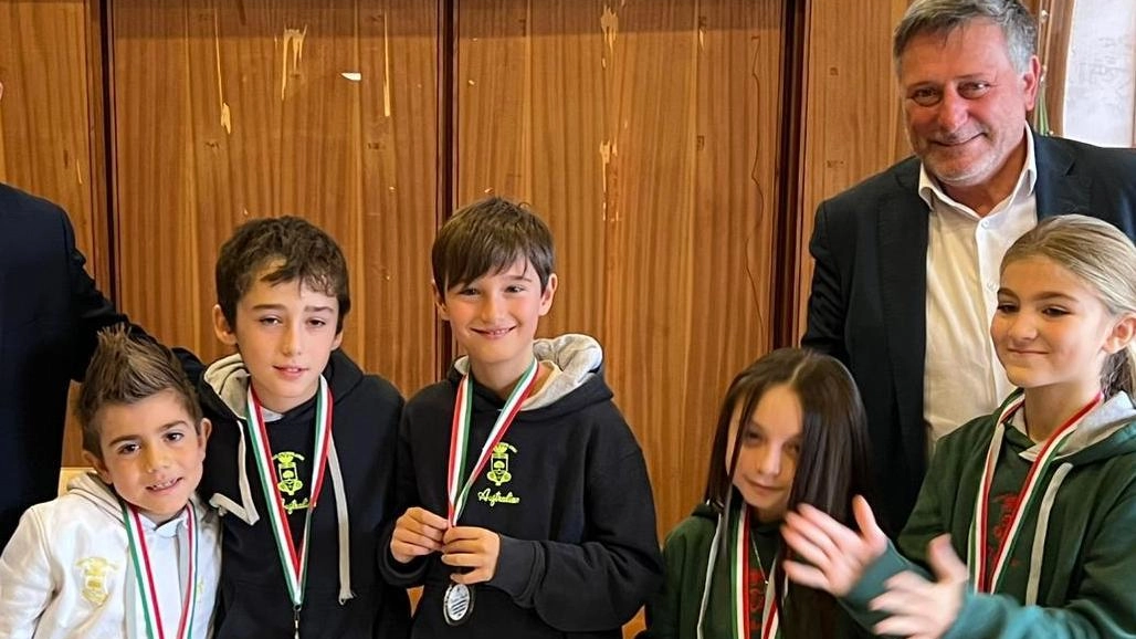 Alcuni momenti della premiazione degli sportivi dell’anno di Lerici Alcuni momenti della premiazione degli sportivi dell’anno di Lerici