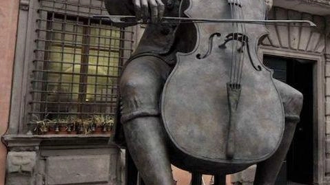 Il concerto si terrà venerdì 20 al Suffragio. Sarà diretto dal maestro Michalis Economou. Il concerto si terrà venerdì 20 al Suffragio. Sarà diretto dal maestro Michalis Economou.
