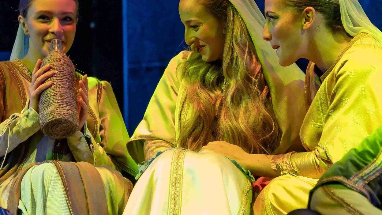 GROSSETO Arriva a Grosseto il musical ’Forza Venite Gente’. Si terrà questa sera alle 21, al teatro Moderno, un evento da... GROSSETO Arriva a Grosseto il musical ’Forza Venite Gente’. Si terrà questa sera alle 21, al teatro Moderno, un evento da...