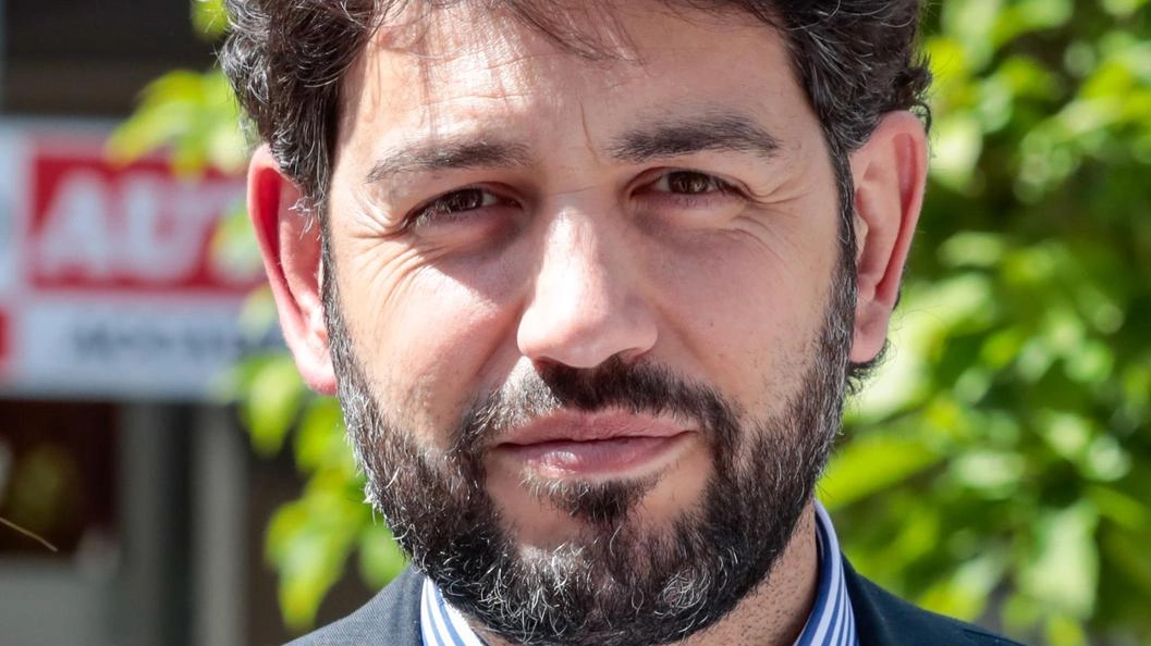 La provincia di Massa-Carrara riceve 13 milioni di fondi FSC per bonifiche e salute. Barabotti incontra Sogesid per definire le prossime tappe.
