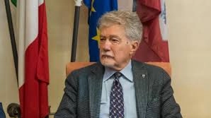 Il sindaco Alessandro Ghinelli