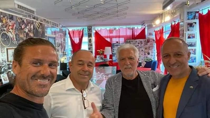 Fanini insieme a Dagnoni, presidente Federazione italiana ciclismo. , e Marco Villa Fanini insieme a Dagnoni, presidente Federazione italiana ciclismo. , e Marco Villa
