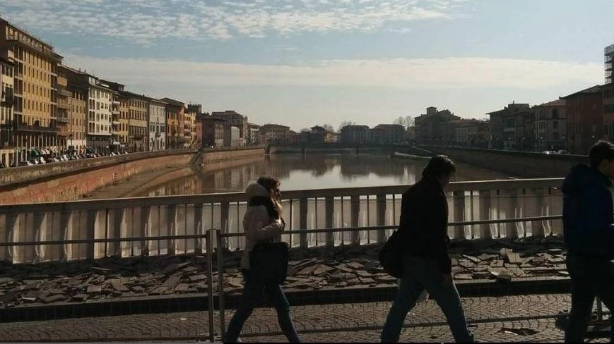 Pisa vista dal Ponte di Mezzo (Foto Del Punta/Valtriani) Pisa vista dal Ponte di Mezzo (Foto Del Punta/Valtriani)