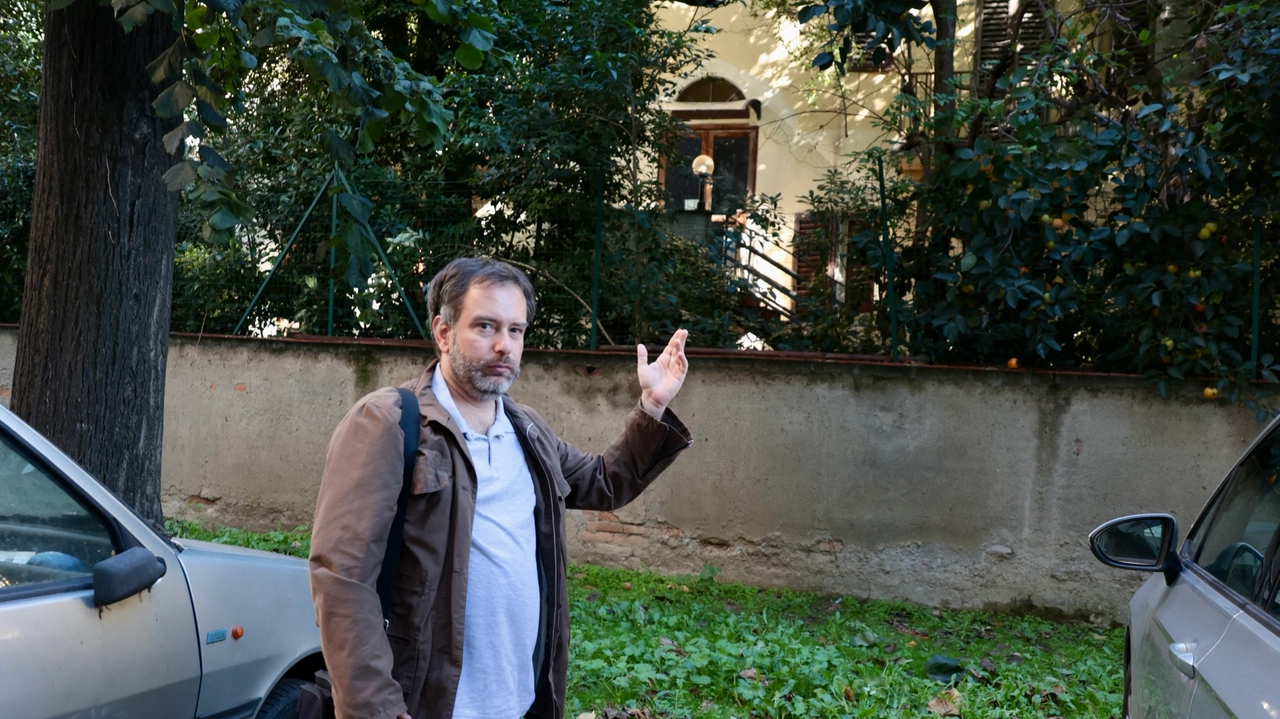 L'hotel abbandonato che è stato occupato. I residenti della zona chiedono che non diventi un nuovo Astor L'hotel abbandonato che è stato occupato. I residenti della zona chiedono che non diventi un nuovo Astor