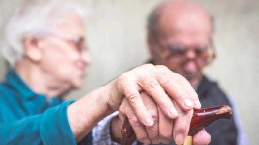 Orvieto chiede più risorse per la lotta all'Alzheimer. Serve un centro diurno che sia da sostegno non solo ai pazienti ma anche ai familiari Orvieto chiede più risorse per la lotta all'Alzheimer. Serve un centro diurno che sia da sostegno non solo ai pazienti ma anche ai familiari