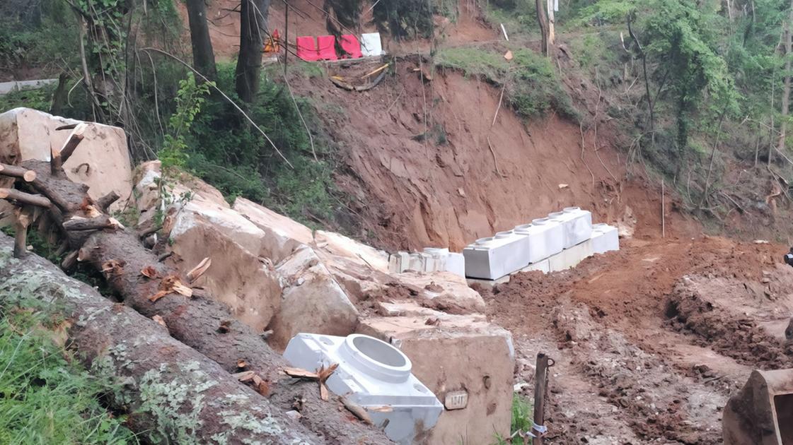Viabilità per La Culla. Sistemata la frana
