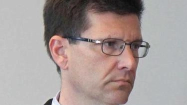 Sarà il giudice Mario De Bellis (nella foto), nell’udienza di martedì 1° luglio, a decidere sul ricorso presentato dalla Rete... Sarà il giudice Mario De Bellis (nella foto), nell’udienza di martedì 1° luglio, a decidere sul ricorso presentato dalla Rete...