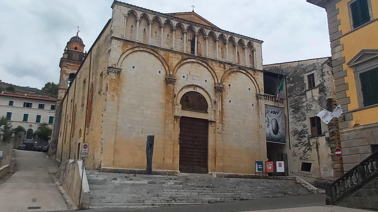 La somma coprirà interamente i lavori alla facciata e agli intonaci della chiesa La somma coprirà interamente i lavori alla facciata e agli intonaci della chiesa