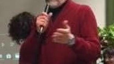 VOLTERRA La città piange la scomparsa del dottor Massimo Carlesi, stimato medico di famiglia e figura di grande rilievo nel territorio.... VOLTERRA La città piange la scomparsa del dottor Massimo Carlesi, stimato medico di famiglia e figura di grande rilievo nel territorio....