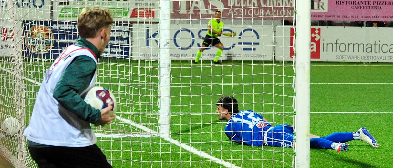 Vis Pesaro-Pontedera 1-1, la beffa per i granata arriva in pieno recupero