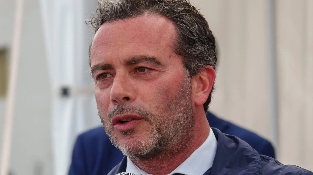 L’assessore al Commercio del Comune della Spezia, Marco Frascatore, risponde al gruppo di commercianti che in una lettera ha contestato l’operato dell’amministrazione comunale L’assessore al Commercio del Comune della Spezia, Marco Frascatore, risponde al gruppo di commercianti che in una lettera ha contestato l’operato dell’amministrazione comunale