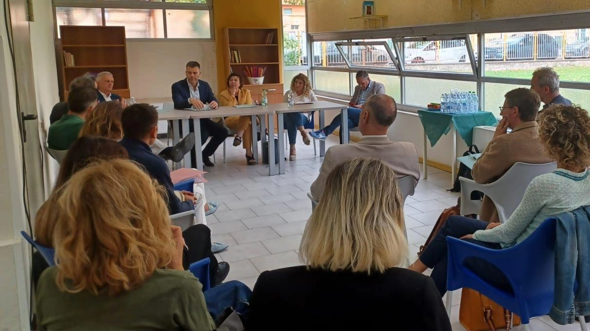 L’assemblea della Sds Valdinievole con la nuova presidente. Simona De Caro L’assemblea della Sds Valdinievole con la nuova presidente. Simona De Caro