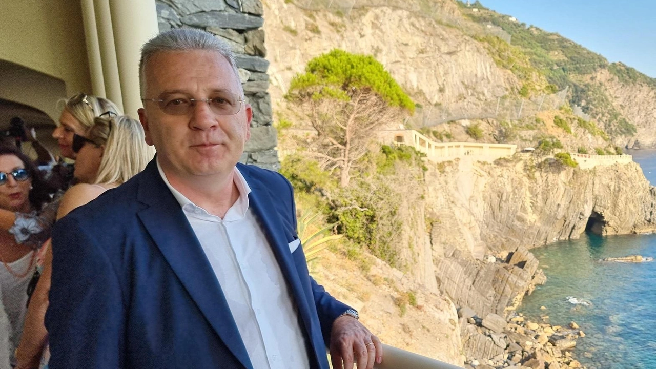 Il presidente della Provincia, Pierluigi Peracchini, durante l’inaugurazione della Via dell’Amore, avvenuta lo scorso 26 luglio Il presidente della Provincia, Pierluigi Peracchini, durante l’inaugurazione della Via dell’Amore, avvenuta lo scorso 26 luglio