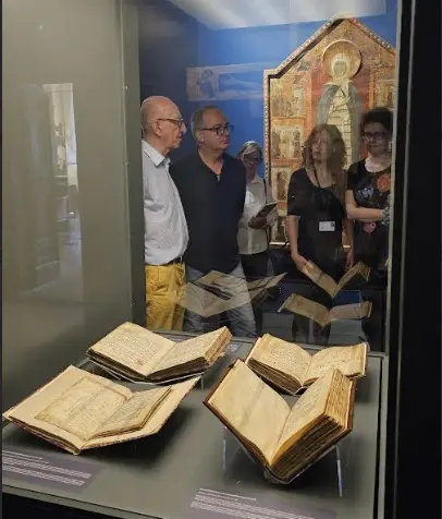Cantare il Medioevo, serie di eventi dedicati alla mostra in corso al Maec
