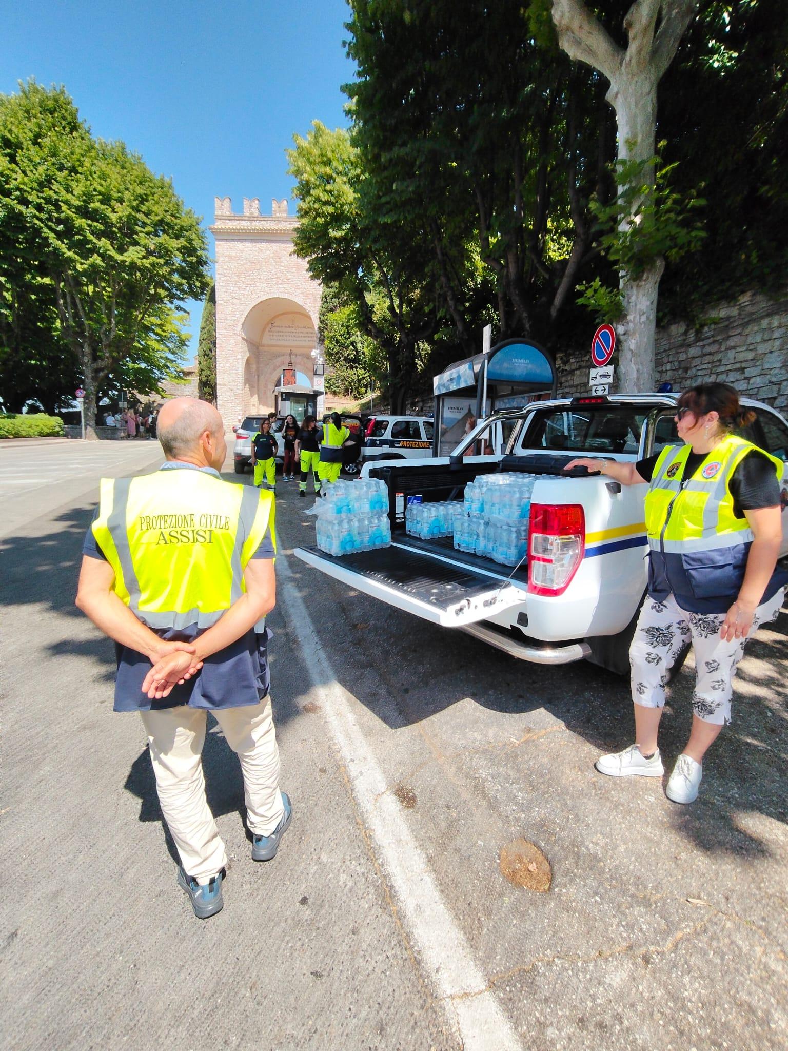 “Città senz’acqua per 30 ore”. Rabbia, polemiche e disagi “Città senz’acqua per 30 ore”. Rabbia, polemiche e disagi