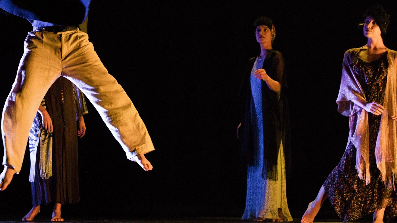 Spettacolo di teatro e danza domani alle 21. Firmato da Flavia Bucciero e Antonello Paliotti, . Spettacolo di teatro e danza domani alle 21. Firmato da Flavia Bucciero e Antonello Paliotti, .