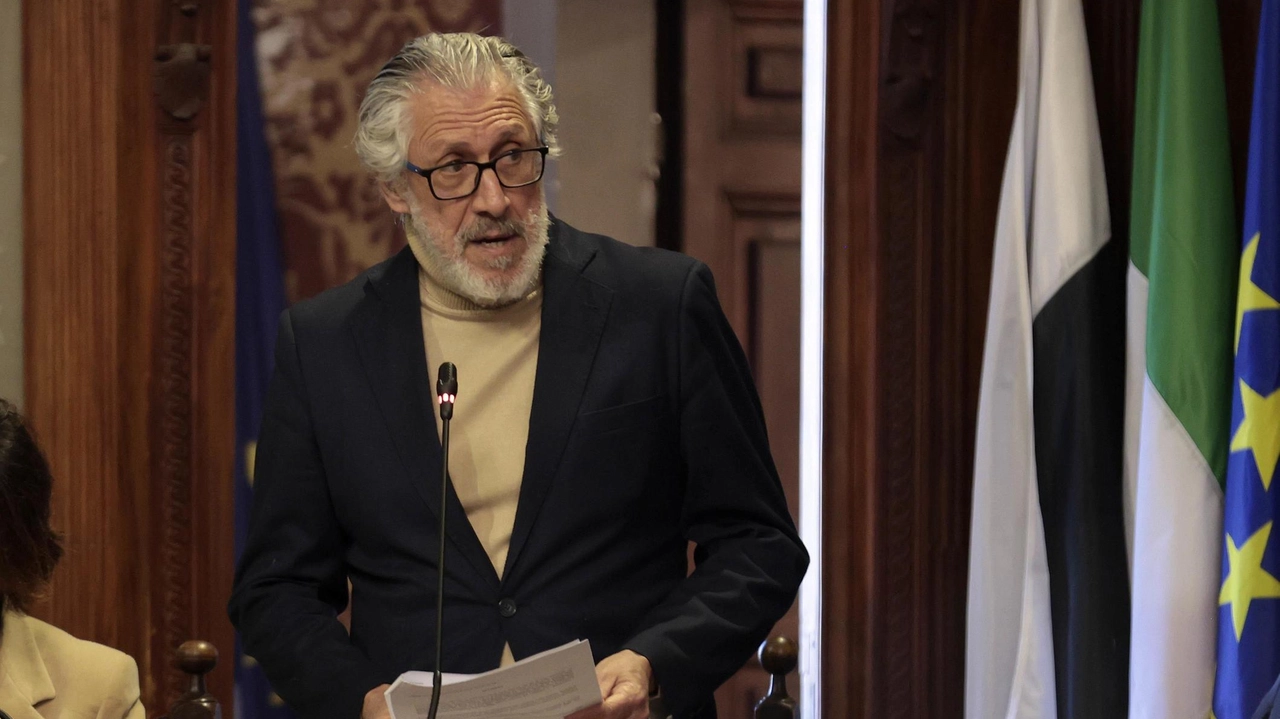 L’assessore alla mobilità e alla Polizia municipale Enrico Tucci ha illustrato in consiglio comunale i numeri degli accessi alla zona a traffico limitato L’assessore alla mobilità e alla Polizia municipale Enrico Tucci ha illustrato in consiglio comunale i numeri degli accessi alla zona a traffico limitato