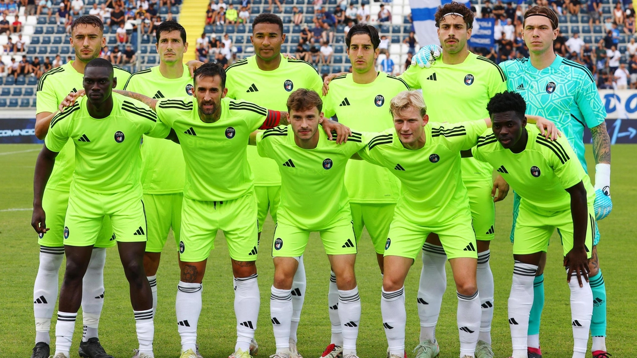 Tifosi nerazzurri, è già esodo: in 1.500 al Castellani. La compagine di Gilardino batte 3-2 gli Azzurri. Marin e Lind a riposo Tifosi nerazzurri, è già esodo: in 1.500 al Castellani. La compagine di Gilardino batte 3-2 gli Azzurri. Marin e Lind a riposo