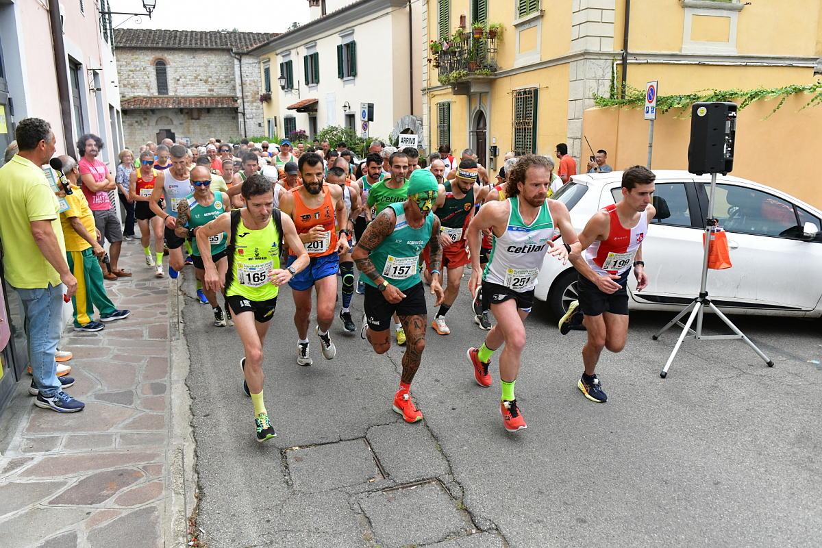 Scarpinata nel Verde di Figline, foto e classifica della corsa Scarpinata nel Verde di Figline, foto e classifica della corsa