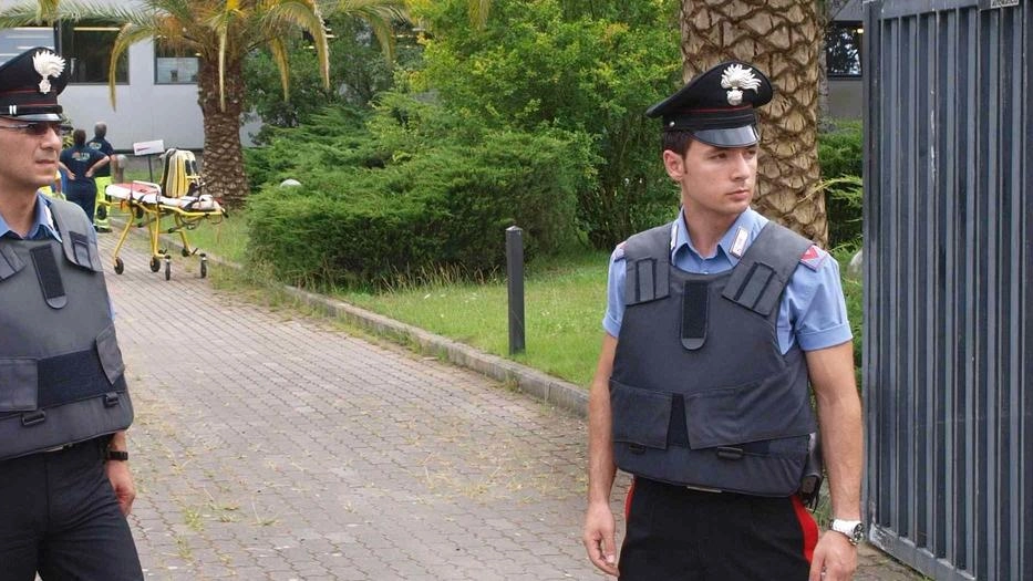L’ingresso della Gifas dove furobo uccisi due giovani dirigenti L’ingresso della Gifas dove furobo uccisi due giovani dirigenti