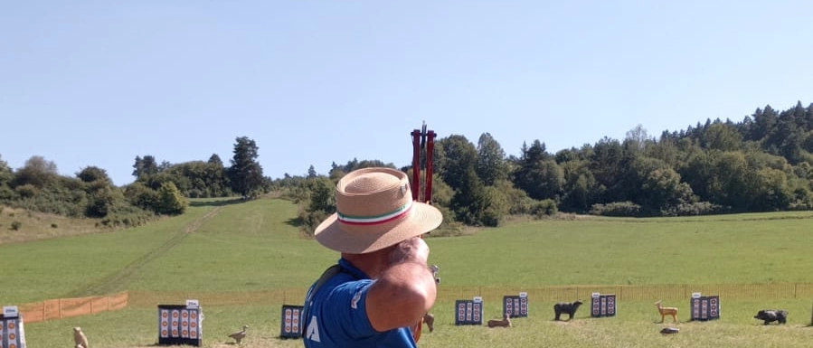 Tiro con l'arco: Agostino Fani vince il campionato europeo su Repubblica Ceca