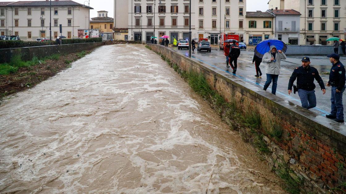 Rimaggio, torrente in sicurezza. Ponte e mercato saranno rivisti Rimaggio, torrente in sicurezza. Ponte e mercato saranno rivisti