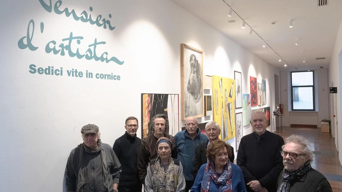 Nella quadreria al secondo piano le opere di pittori e scultori intervistati per il nostro libro. Un lungo viaggio tra le opinioni dei protagonisti della scena culturale spezzina e sarzanese. Nella quadreria al secondo piano le opere di pittori e scultori intervistati per il nostro libro. Un lungo viaggio tra le opinioni dei protagonisti della scena culturale spezzina e sarzanese.