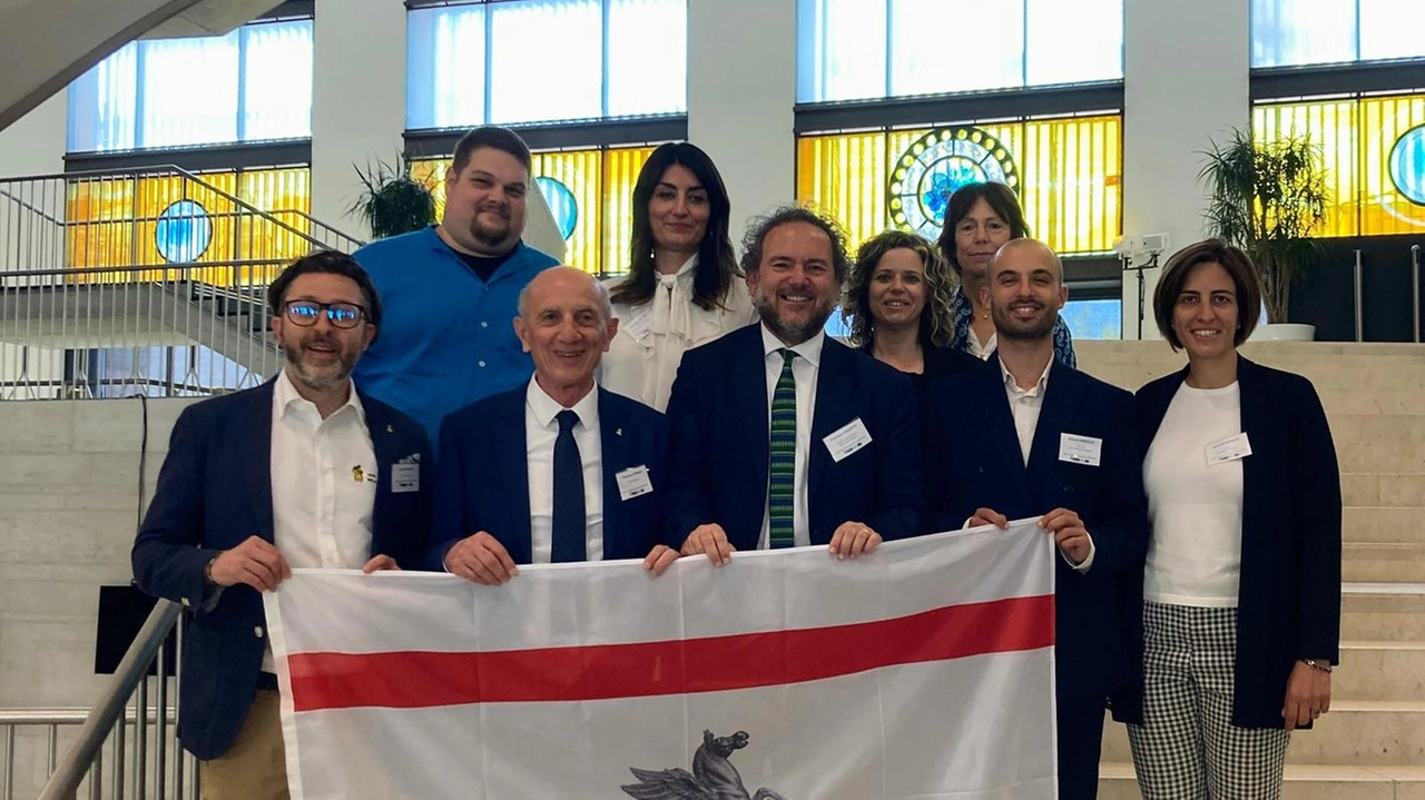 Al summit dei giorni scorsi nella cittadina francese di Troyes erano presenti sia il sindaco, Sara D’Ambrosio, sia l’assessore alla cultura, alla promozione e alla riscoperta del patrimonio, Alessio Minicozzi Al summit dei giorni scorsi nella cittadina francese di Troyes erano presenti sia il sindaco, Sara D’Ambrosio, sia l’assessore alla cultura, alla promozione e alla riscoperta del patrimonio, Alessio Minicozzi