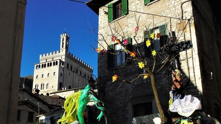 GUBBIO - Oggi, in occasione del Carnevale dei Ragazzi, dalle 13 alle 19 sono previste alcune modifiche alla... GUBBIO - Oggi, in occasione del Carnevale dei Ragazzi, dalle 13 alle 19 sono previste alcune modifiche alla...