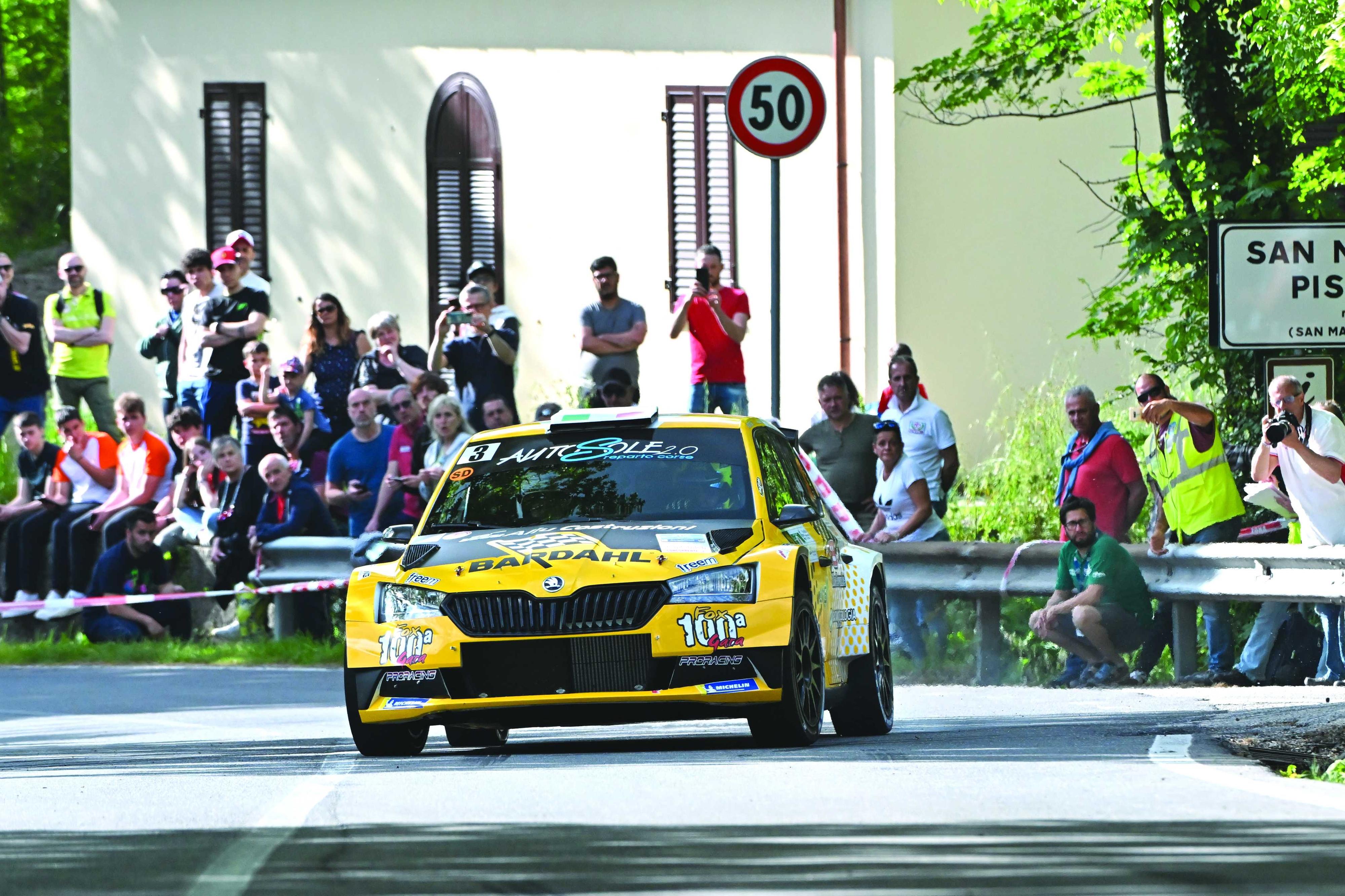 il rally degli abeti è un evento che rende fiera tutta la comunità da Lanazione.it il rally degli abeti è un evento che rende fiera tutta la comunità