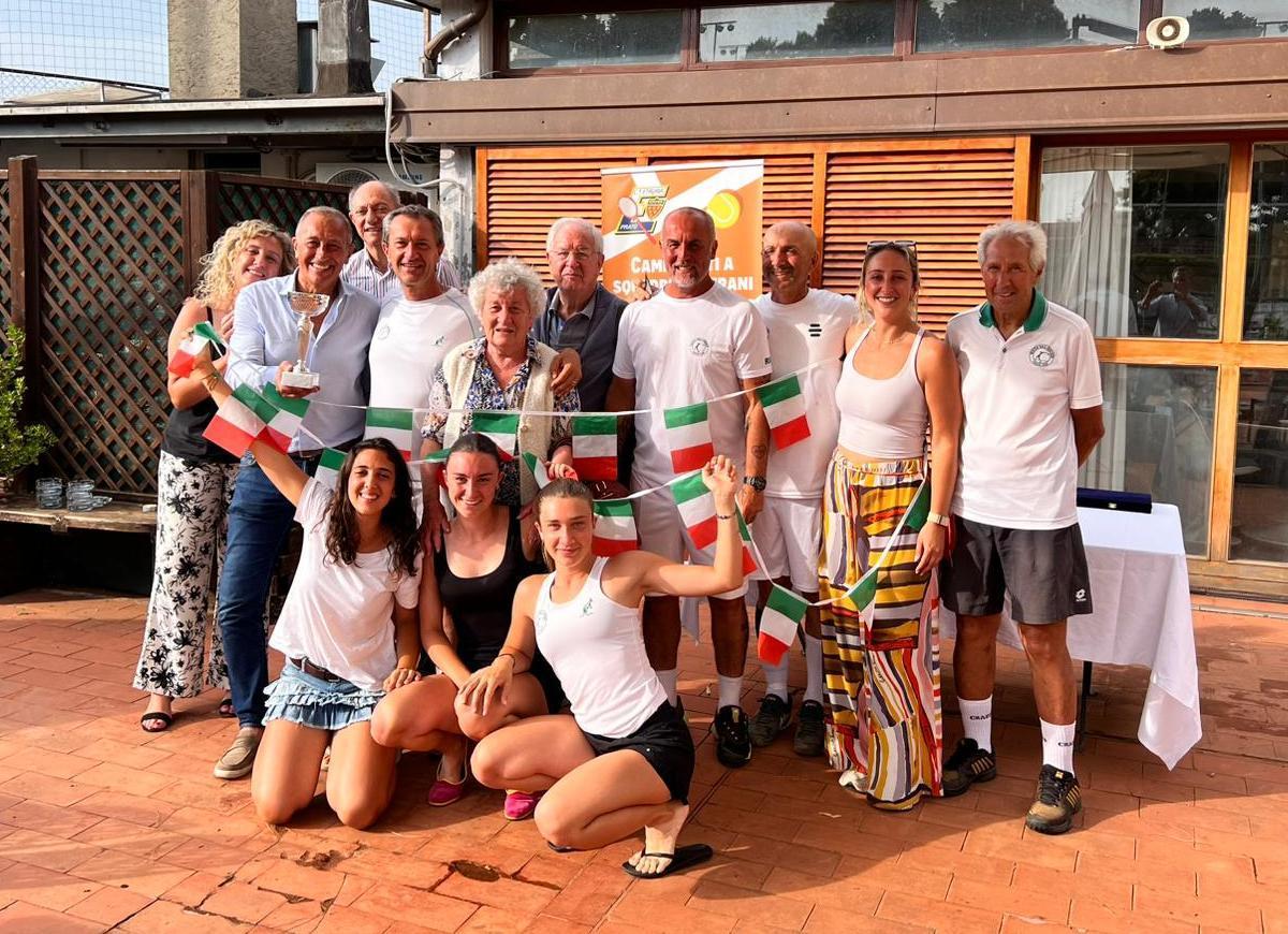 Solo applausi al Ct Etruria. Battaglia ai supplementari Solo applausi al Ct Etruria. Battaglia ai supplementari