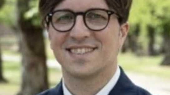 Il Comune di Tresana prosegue nel progetto di cardioprotezione del territorio con l’installazione di un defibrillatore a Tassonarla. Si tratta... Il Comune di Tresana prosegue nel progetto di cardioprotezione del territorio con l’installazione di un defibrillatore a Tassonarla. Si tratta...
