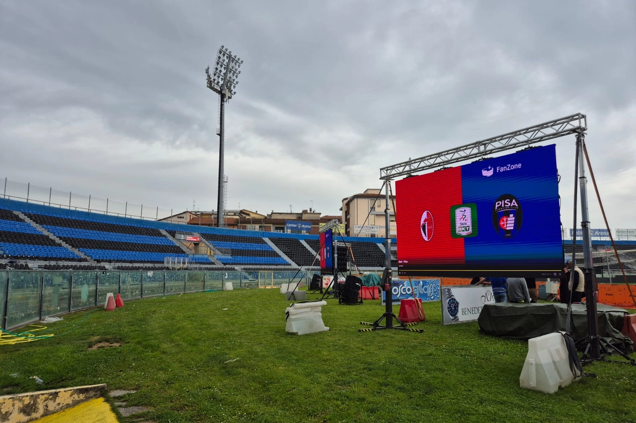 Sono pronti all'interno dell'Arena i cinque maxischermi