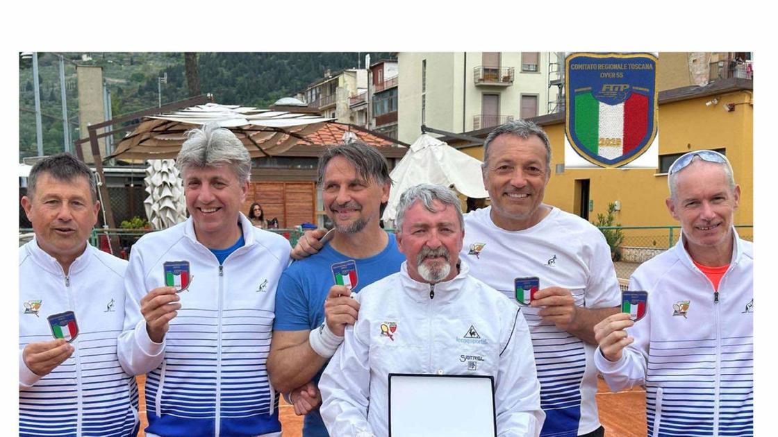 Etruria domina da Lanazione.it ct etruria domina in toscana tanti applausi la squadra over 55 vince lo scudetto regionale