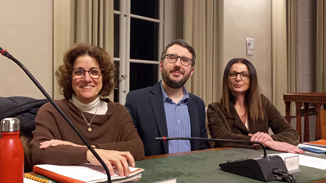 I consiglieri di Lucca Futura, Gabriele Olivati, Serena Borselli e Lia Stefani I consiglieri di Lucca Futura, Gabriele Olivati, Serena Borselli e Lia Stefani
