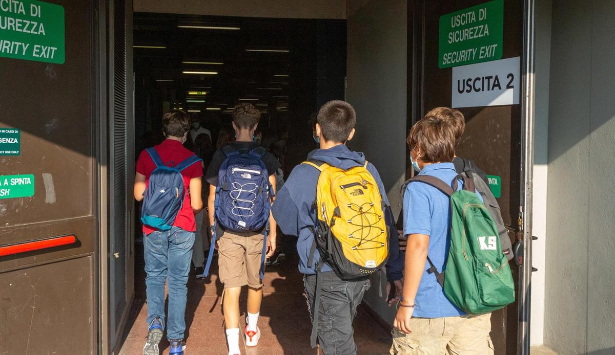 Scuola, in Toscana la ripartenza tra numeri in crescita e troppi precari