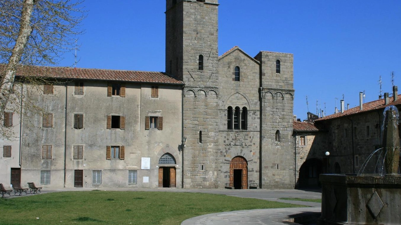 L’Abbazia di Abbadia San Salvatore al centro della sesta edizione del Festival, dedicato in particolare al viaggio e al Giubileo L’Abbazia di Abbadia San Salvatore al centro della sesta edizione del Festival, dedicato in particolare al viaggio e al Giubileo