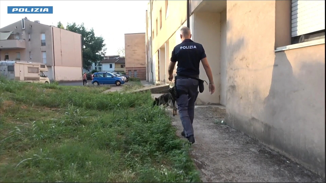 Una fase dell’esecuzione delle misure cautelari Una fase dell’esecuzione delle misure cautelari