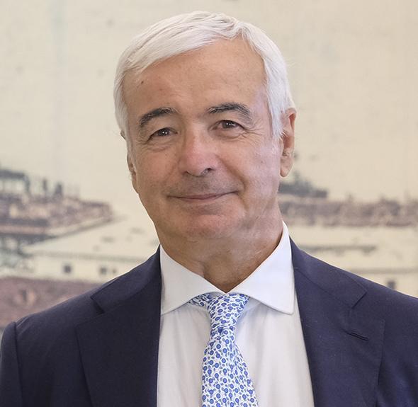 https://www.lanazione.it/image-service/view/acePublic/alias/contentid/YTZlOTljZmItYTYzMi00/0/tavola-rotonda-sul-futuro-del-porto.jpeg?f=1.90:1&w=1200
