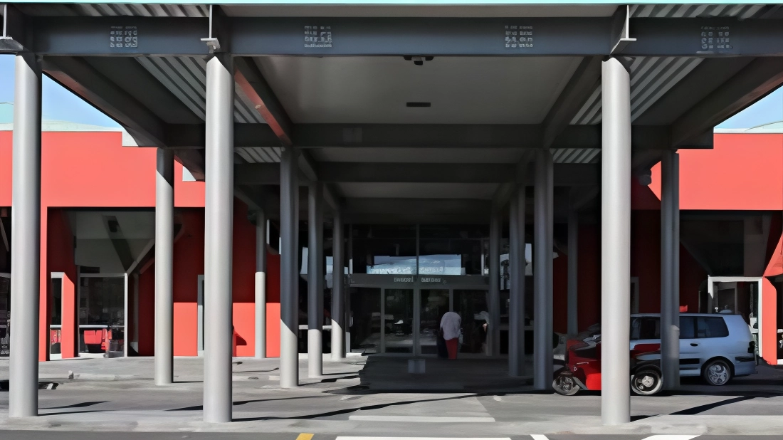 L'aeroporto di Perugia ha introdotto una corsia Telepass per il pagamento automatico della sosta, migliorando l'esperienza dei viaggiatori e modernizzando i servizi offerti, nell'ottica di rendere lo scalo più efficiente e all'avanguardia.